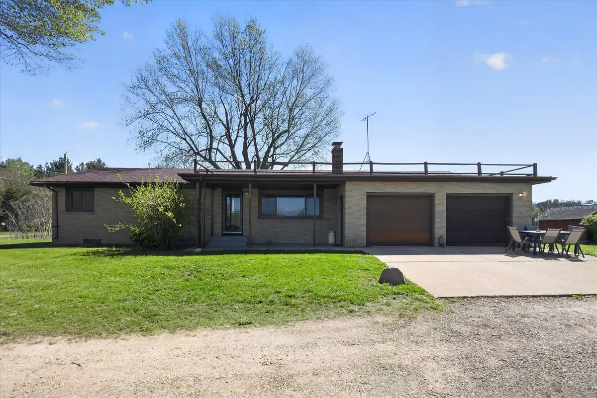 3262 W Wagner Road, Buchanan, MI 49107 - #1