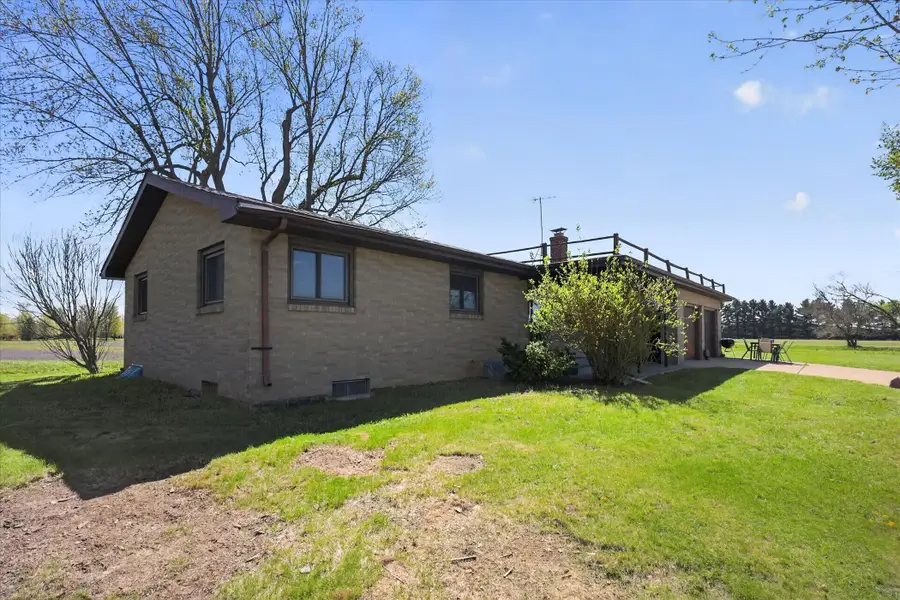 3262 W Wagner Road, Buchanan, MI 49107 - #3