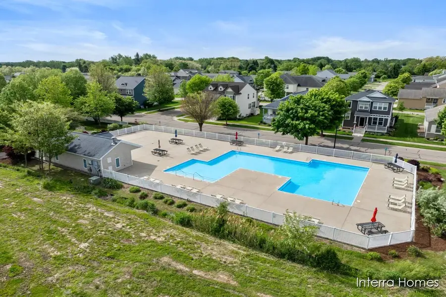 2843 W Cobblestone Court Se #18, Kentwood, MI 49512 - #3