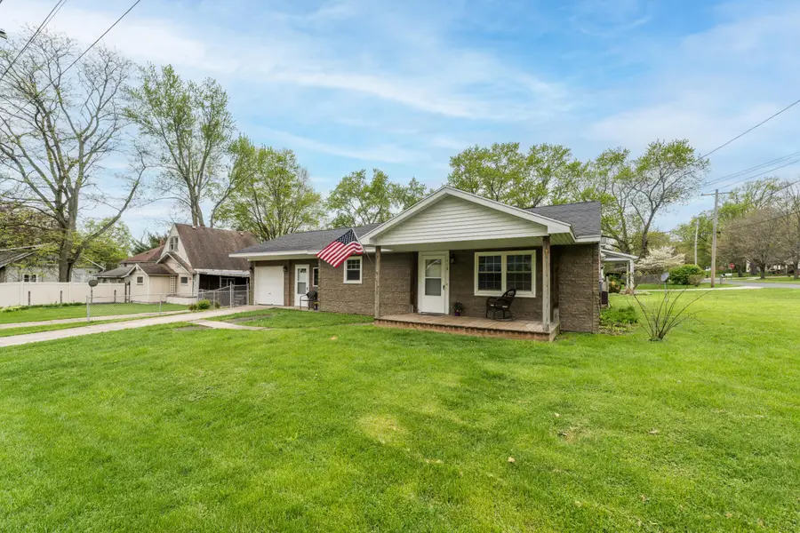 113 N Cherry Street, Augusta, MI 49012 - #2