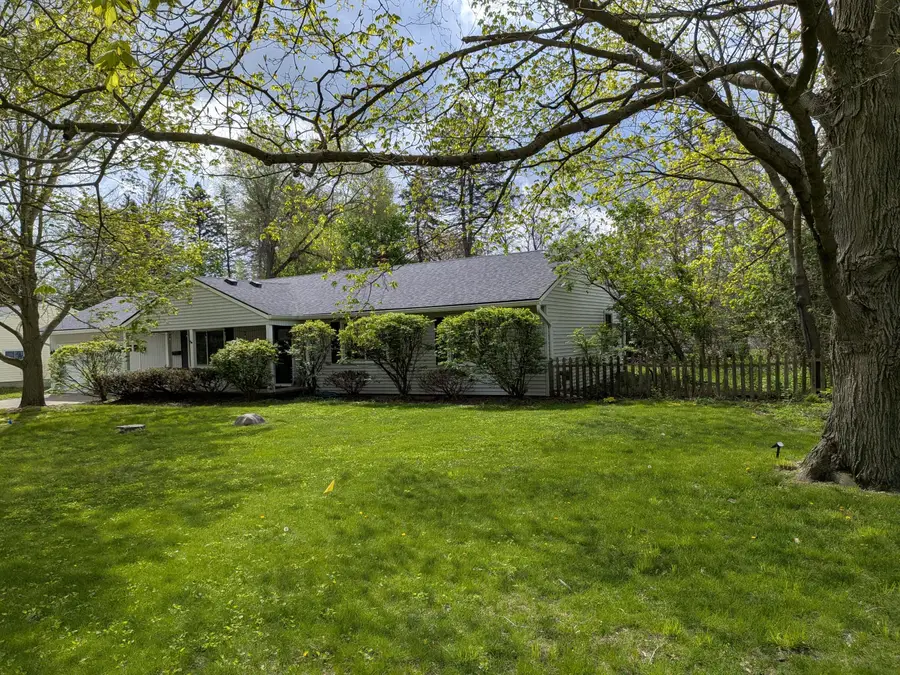 7852 State Street, Brighton, MI 48116 - #3