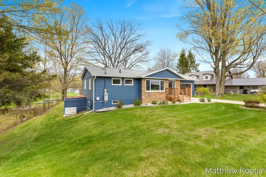 4405 Chippewa Trail, Fremont, MI 49412 - #2