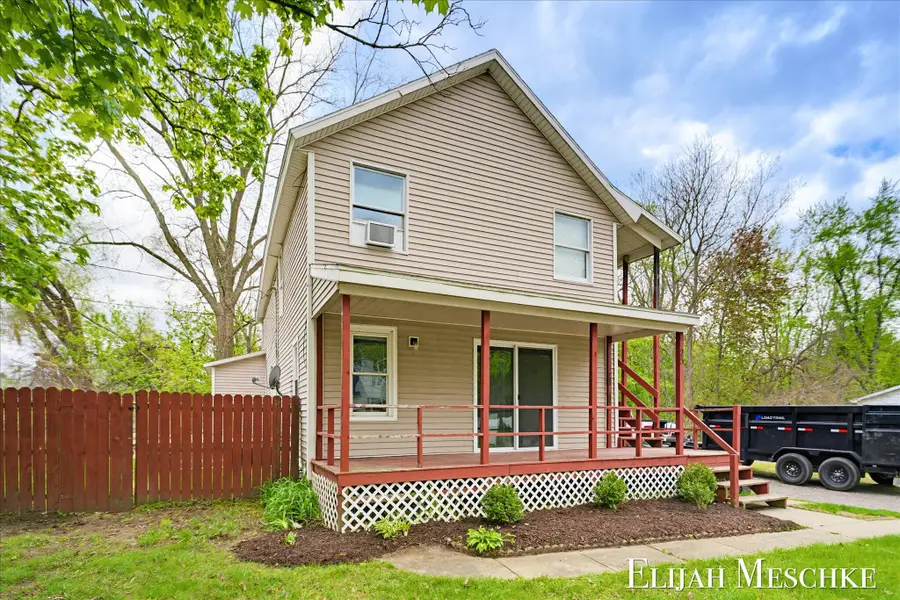 25 River Road Nw, Sparta, MI 49345 - #2