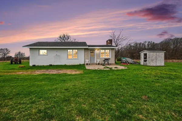 5771 N Woodbridge Road, White Cloud, MI 49349
