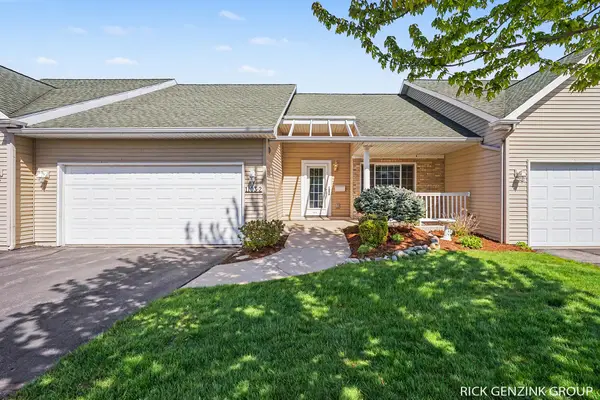 1103 Fountain View Circle #2, Holland, MI 49423