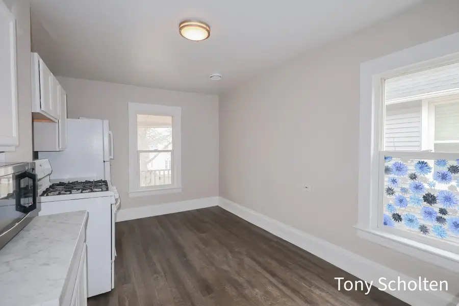 1351 Broadway Avenue Nw, Grand Rapids, MI 49504 - #2
