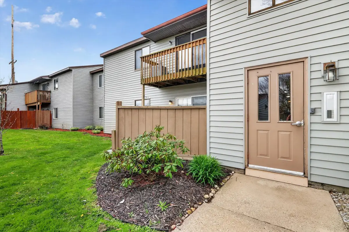 4318 Norman Drive Se, Grand Rapids, MI 49508 - #1