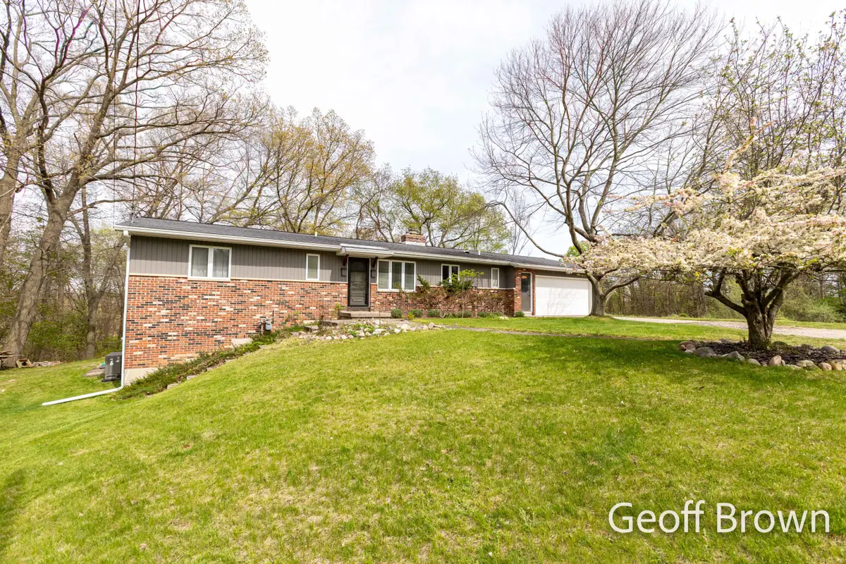 4145 11 Mile Road Ne, Rockford, MI 49341 - #1