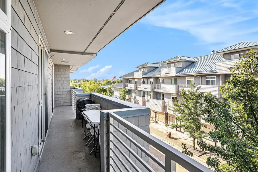 530 Miller Drive #308, Grand Haven, MI 49417 - #2