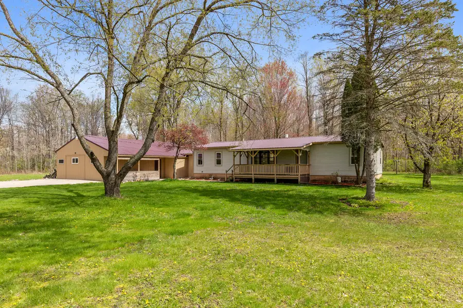 11718 Federal Road, Morley, MI 49336 - #3