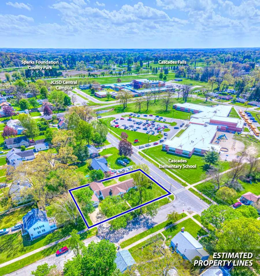1115 Oakdale Avenue, Jackson, MI 49203 - #2