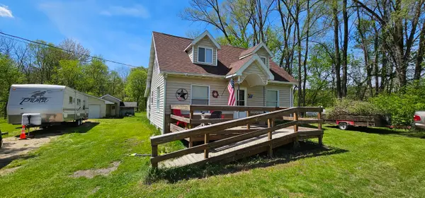 21986 County Road 681, Bangor, MI 49013