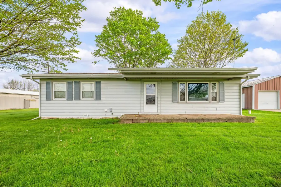 27532 May Street, Edwardsburg, MI 49112 - #2