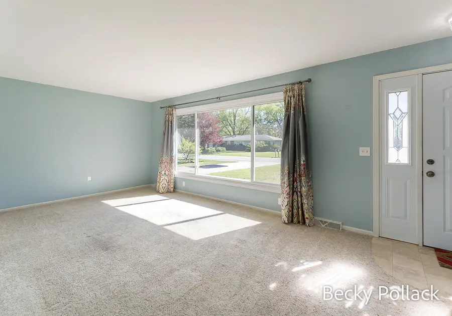 338 N 145th Avenue, Holland, MI 49424 - #2