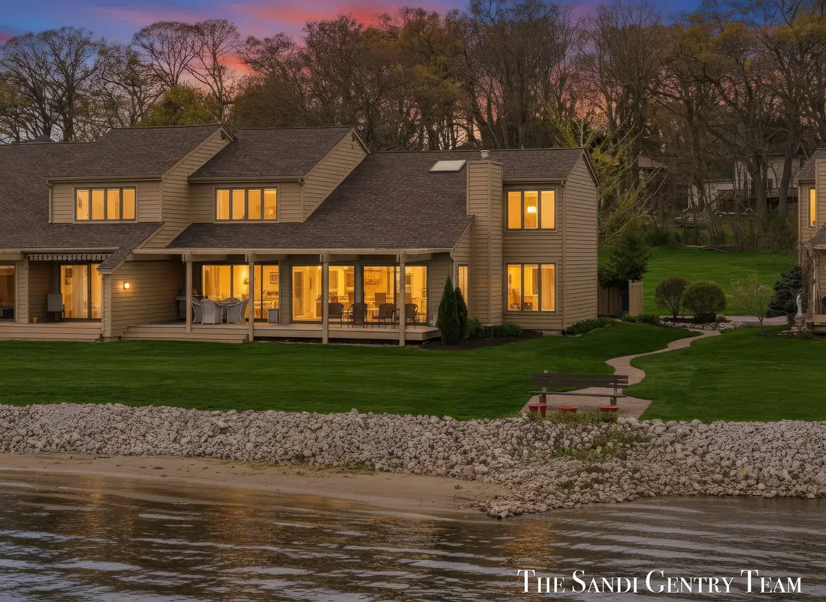 15780 N Prospect Point Drive, Spring Lake, MI 49456 - #1