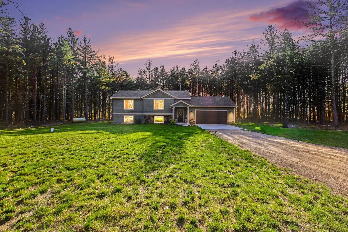 1671 Pineland Path, Allegan, MI 49010 - #1