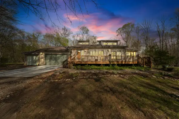 963 Peaceful Court, Brighton, MI 48114