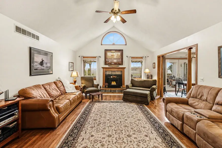 3549 W Beard Road, Perry, MI 48872 - #2