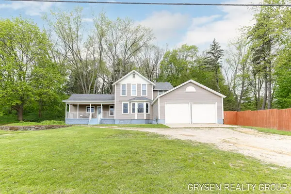 5527 W River Drive Ne, Comstock Park, MI 49321