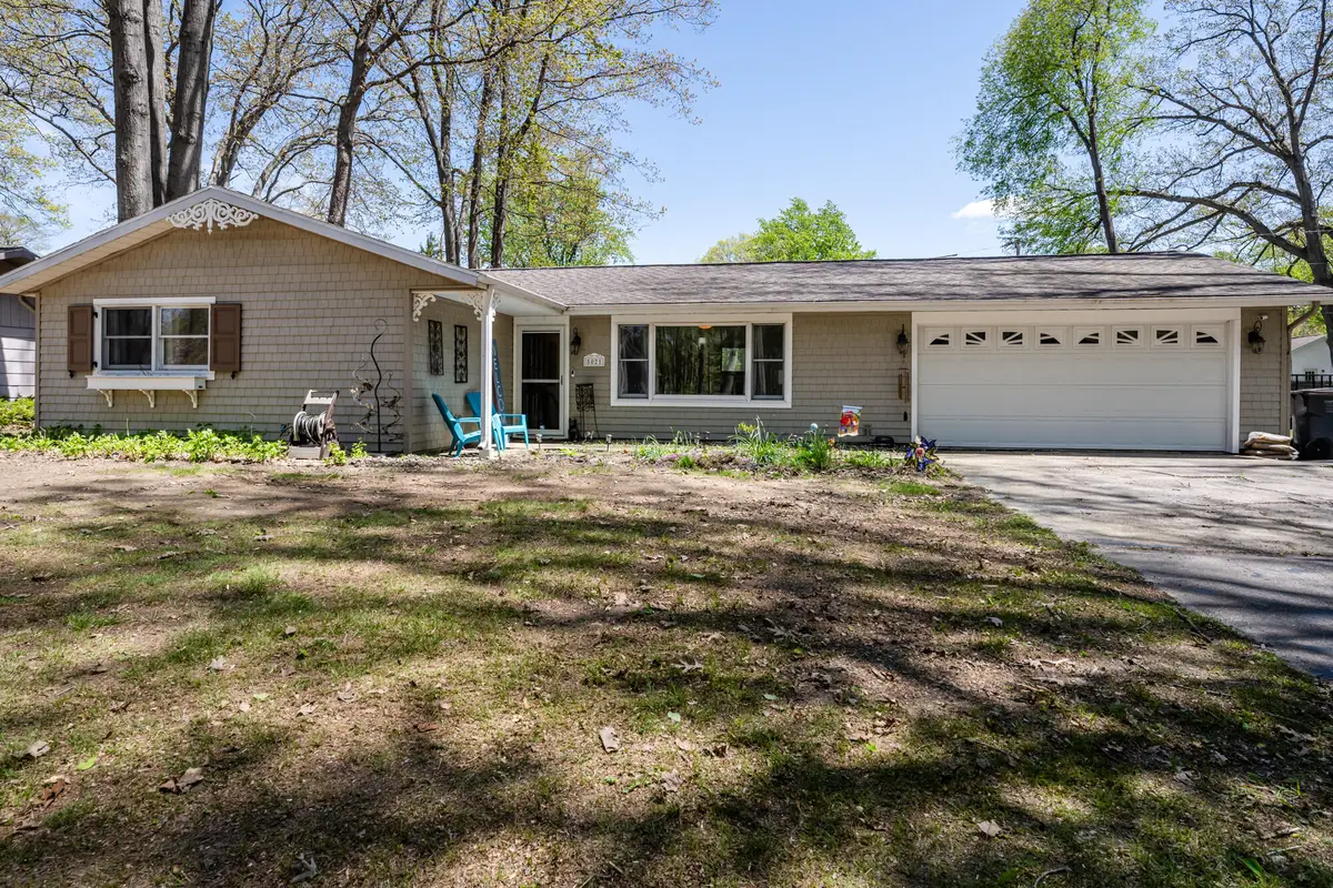 5021 Weatherford Drive, Coloma, MI 49038 - #1