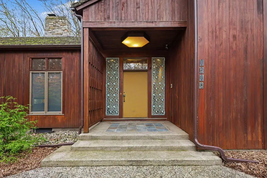 1519 Middlebrook Drive, Norton Shores, MI 49441 - #2