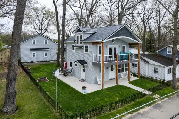 735 Waterfront Drive, Coldwater, MI 49036