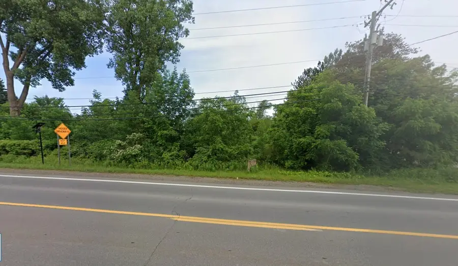 60 Rochester Road, Oakland, MI 48363 - #2