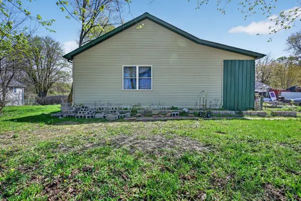 5142 N State Road, Alma, MI 48801