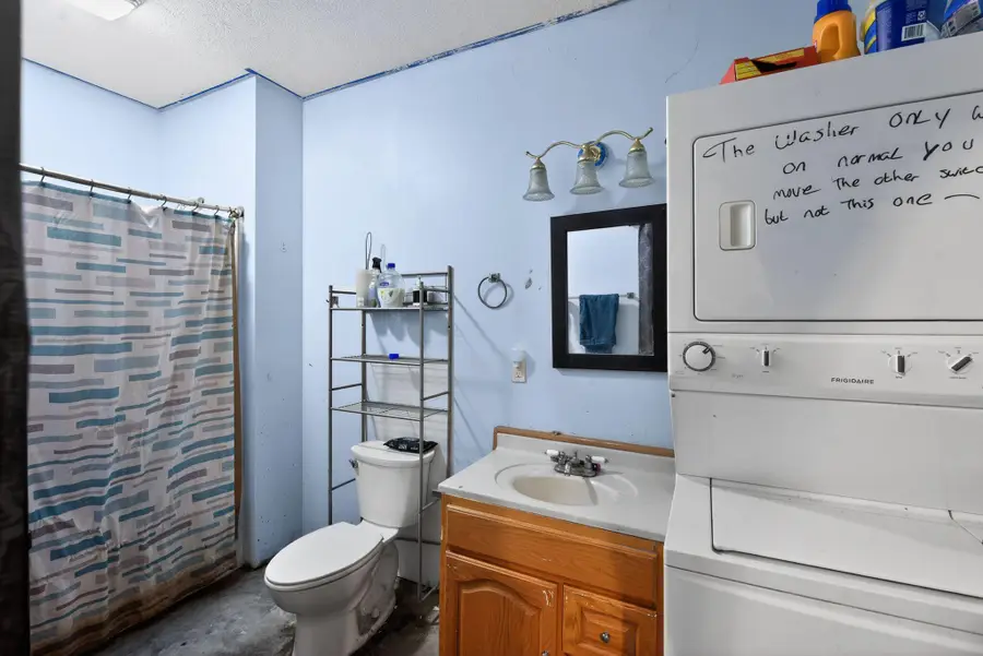 5142 N State Road, Alma, MI 48801 - #3