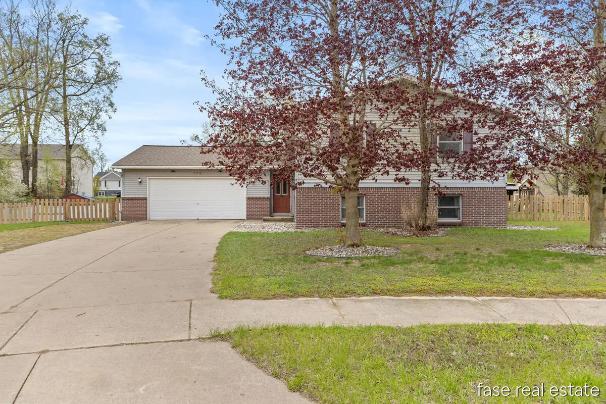320 Maizie Lane, Sparta, MI 49345 - #1