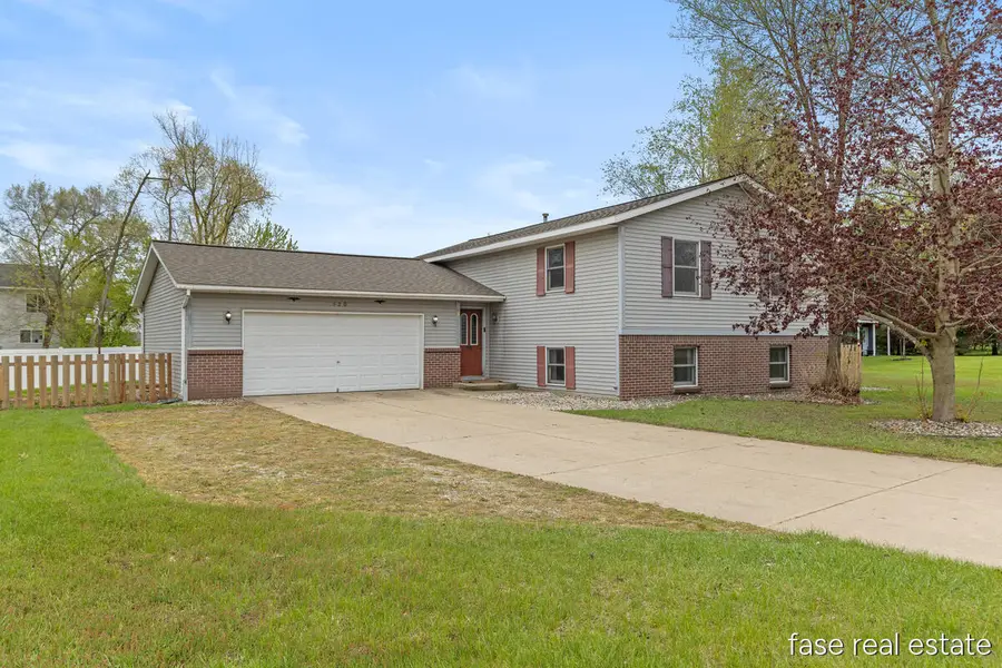 320 Maizie Lane, Sparta, MI 49345 - #2