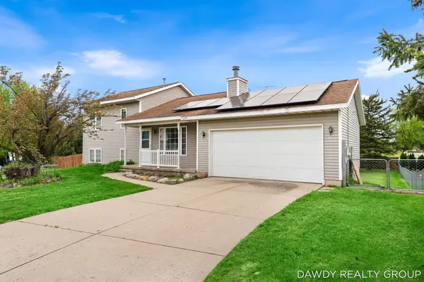 6274 Derek Drive, Hudsonville, MI 49426