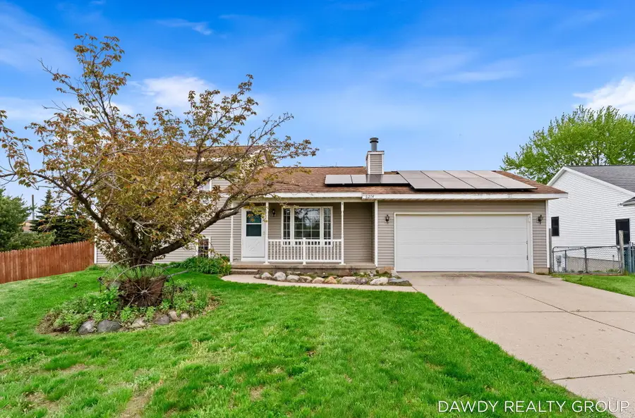 6274 Derek Drive, Hudsonville, MI 49426 - #2