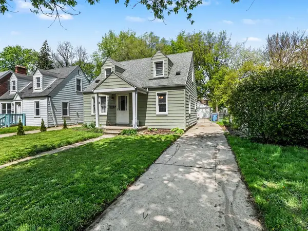 25850 Hanover Street, Dearborn Heights, MI 48125
