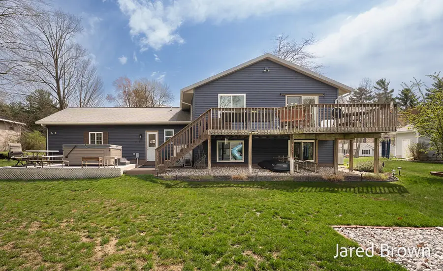 19159 Pine Grove Court, Spring Lake, MI 49456 - #3