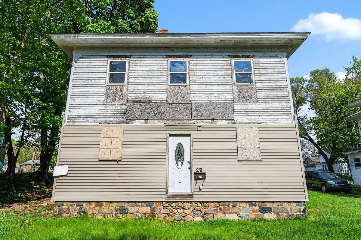 219 S Dalrymple Street, Albion, MI 49224 - #1