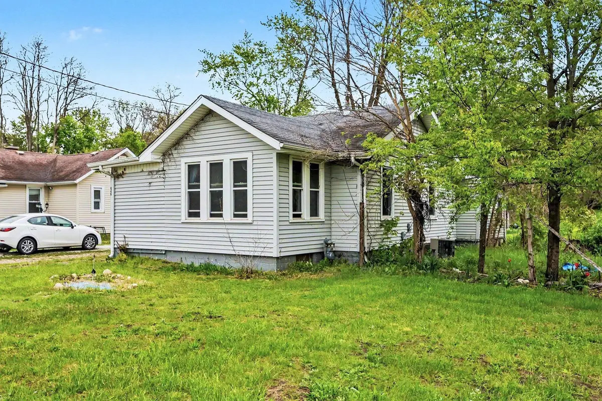 949 S 13th Street, Niles, MI 49120 - #1