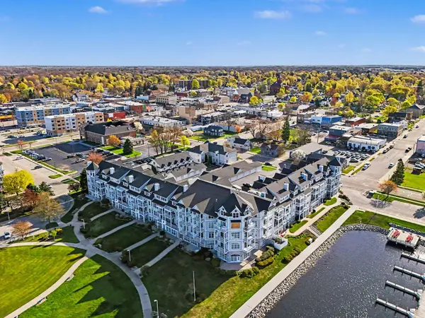 300 S Rath Avenue #28, Ludington, MI 49431