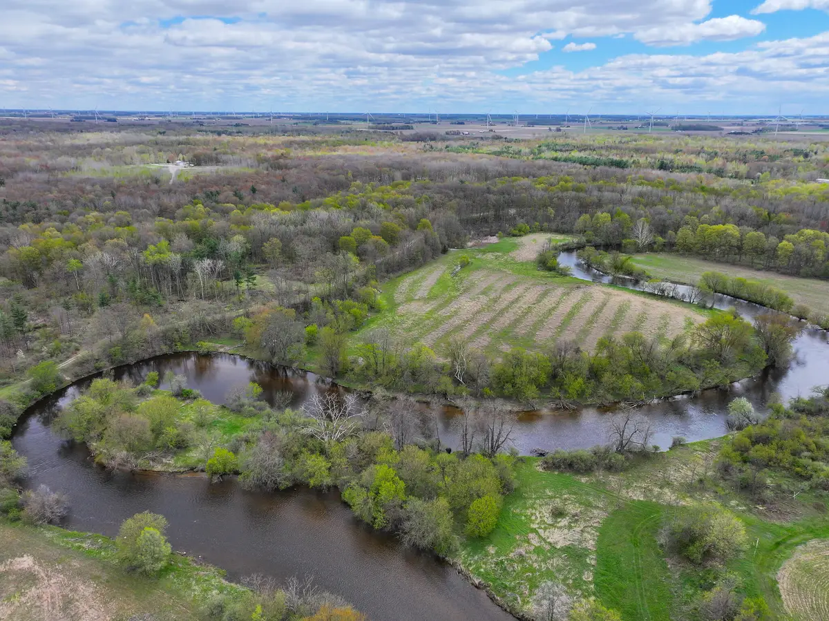 V/L 140A S S Eleven Mile Road, Breckenridge, MI 48615 - #1