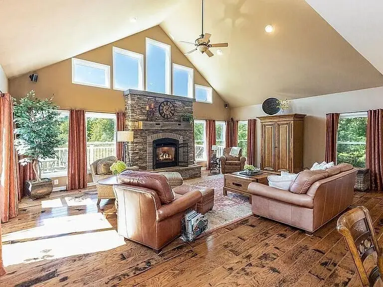 3518 E Long Lake Road, Harrison, MI 48625 - #3