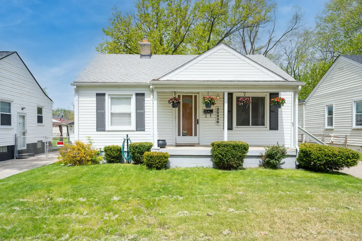 25430 Colgate Street, Dearborn Heights, MI 48125 - #1