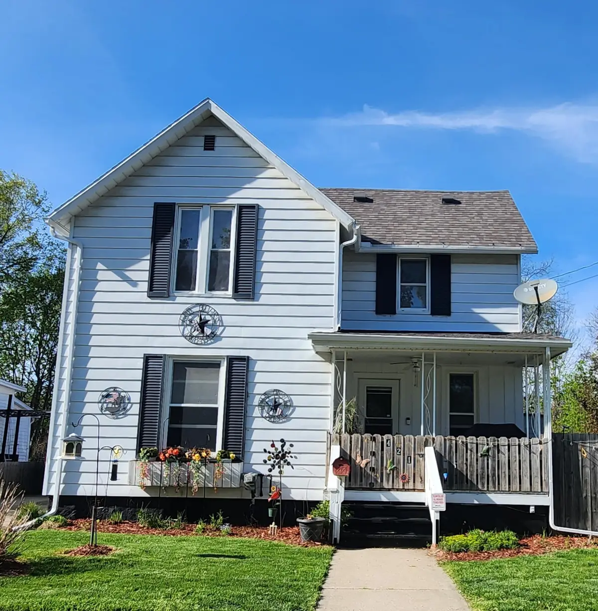421 E Grand Street, Hastings, MI 49058 - #1