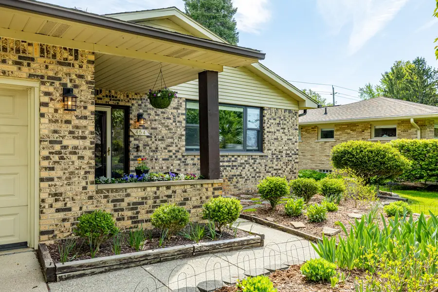 454 Mills Road, Saline, MI 48176 - #2