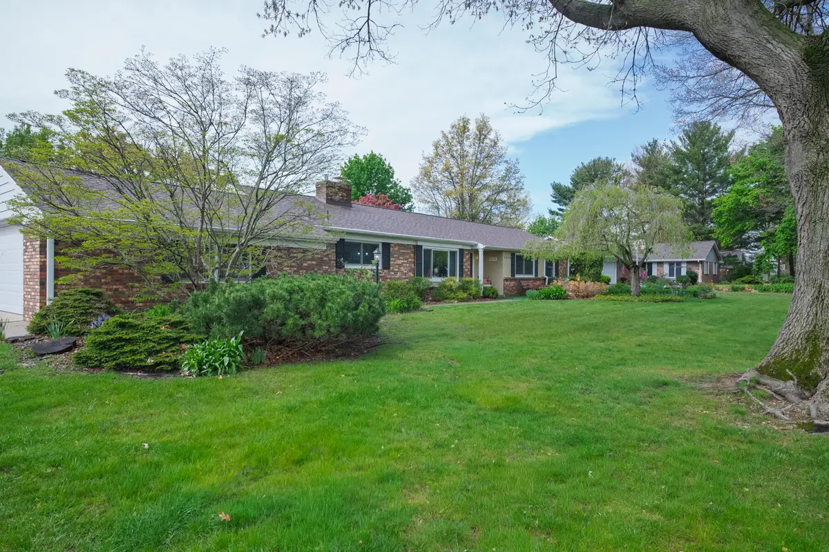 2676 Lake Bluff Terrace, Saint Joseph, MI 49085 - #1
