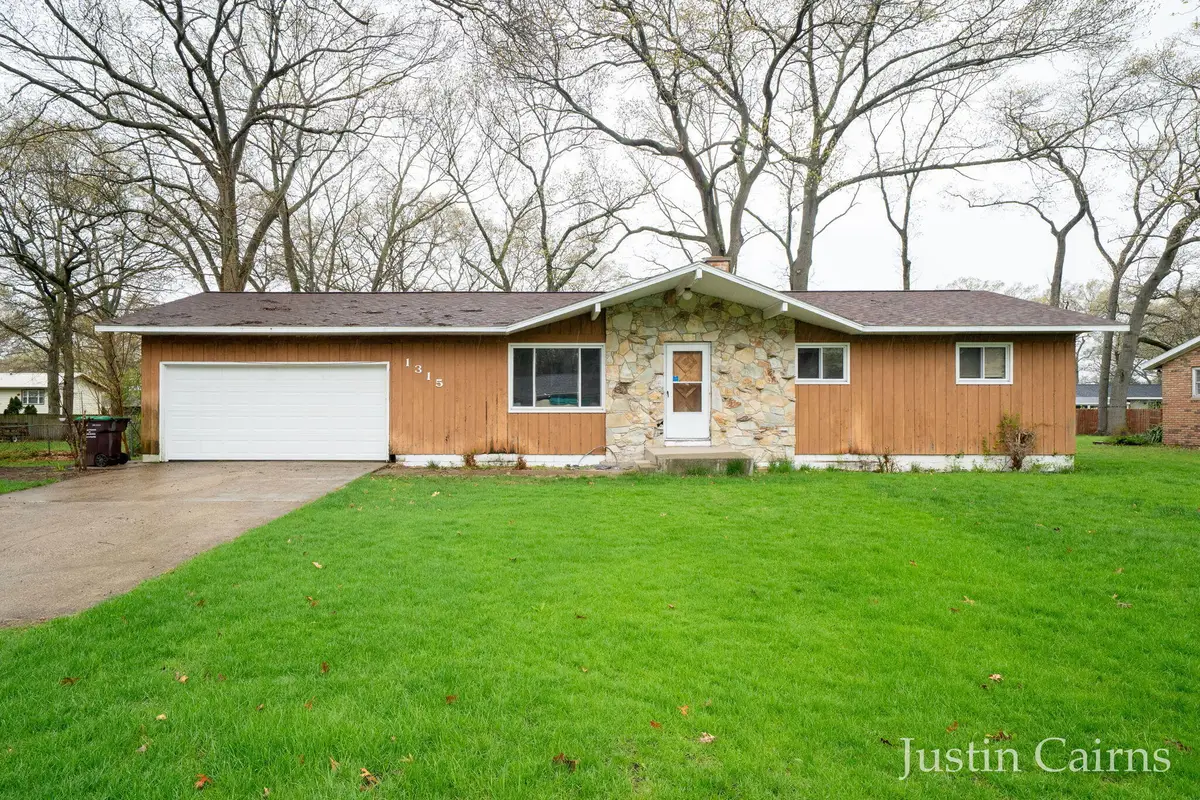 1315 Linden Street, Muskegon, MI 49445 - #1