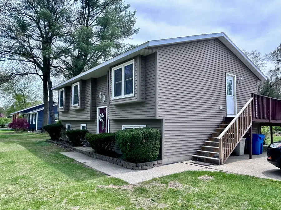3775 Macarthur Road, Muskegon, MI 49442 - #2