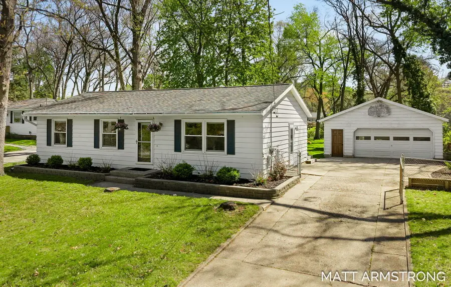 3726 Minnie Avenue Sw, Wyoming, MI 49519 - #2