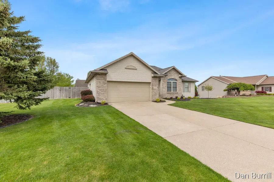 5909 Simon Drive Sw, Wyoming, MI 49418 - #3