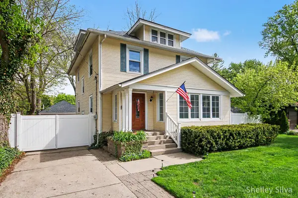 2217 Boston Street Se, East Grand Rapids, MI 49506