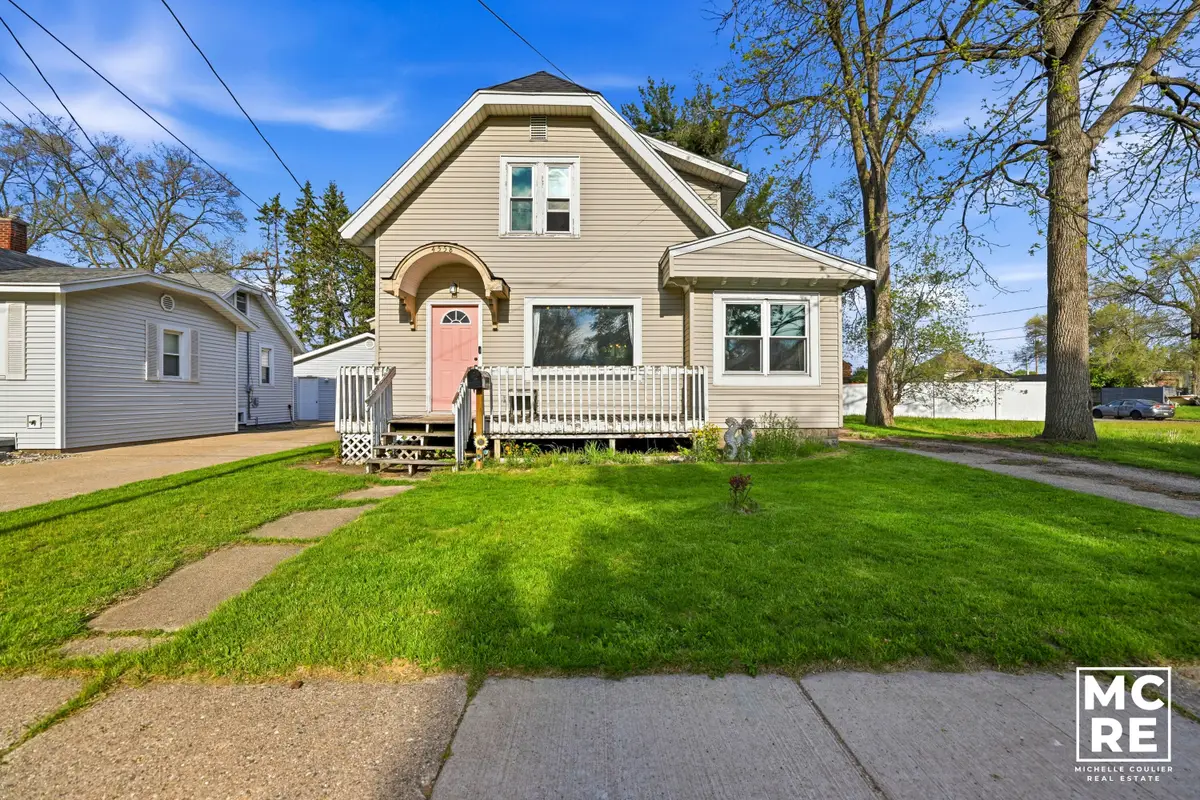 4558 Wilkshire Avenue Sw, Wyoming, MI 49548 - #1
